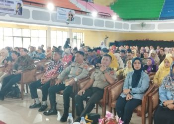 Kabag SDM Polres Ogan Ilir AKP Burnani, S.H., M.H. menghadiri kegiatan Pengukuhan Guru Besar di Lingkungan Universitas Sriwijaya (Unsri) yang dilaksanakan di Gedung Auditorium Unsri Indralaya, Senin (22/12/2025).