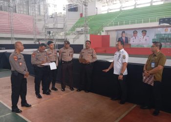 Kegiatan tersebut dilaksanakan di GOR Indoor Jalan Tjilik Riwut Km 5,5 Kota Palangka Raya sebagai lokasi yang akan digunakan untuk perayaan Natal tingkat Provinsi Kalimantan Tengah.