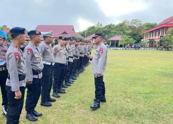 Polda Kalimantan Tengah (Kalteng), mengirimkan sebanyak 350 personel gabungan untuk membantu pengamanan acara pengajian rutin 5 Rajab 1447 Hijriah pada 28 Desember 2025 atau haul ke-21 Muhammad Zaini bin Abdul Ghani (Guru Sekumpul) di Martapura, Kabupaten Banjar, Prov. Kalimantan Selatan (Kalsel).