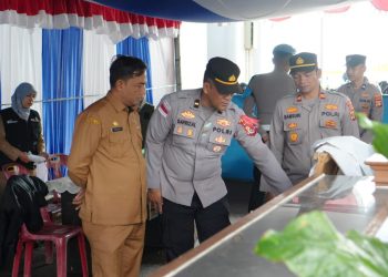 Sekretaris Daerah Kota Sabang Andri Nourman bersama Forum Koordinasi Pimpinan Daerah (Forkopimda) meninjau Posko Siaga Nataru di Pelabuhan Balohan.