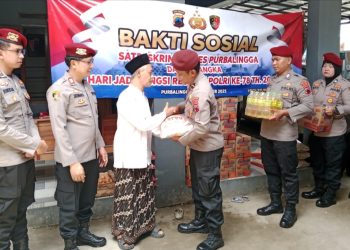 Satuan Reserse Kriminal (Satreskrim) Polres Purbalingga menggelar kegiatan bakti sosial di Pondok Pesantren (Ponpes) Ar Rohman, Kelurahan Kalikabong, Kecamatan Kalimanah, Kabupaten Purbalingga, Sabtu (6/12/2025).
