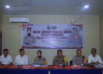 Kegiatan tersebut dipimpin langsung oleh Kapolres Samosir AKBP Rina Frillya, S.I.K, serta dihadiri oleh Wakapolres Samosir Kompol Briston A.M. Napitupulu, S.T., S.I.K, Kasat Narkoba AKP Ferry Ariandi, S.H., M.H, Kasat Reskrim AKP Edward Sidauruk, S.E., M.M, Kasat Lantas AKP Natanail Surbakti, S.H., M.H, Ps. Kasat Intelkam IPTU Donal P. Sitanggang, S.H., M.H, serta insan pers.