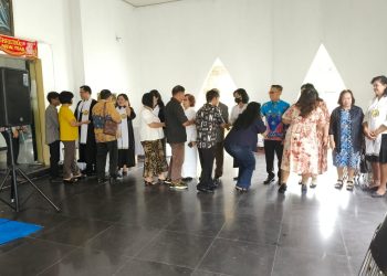 Pengamanan dimulai sejak pukul 08.00 WIB dan dipimpin oleh Padal IPTU Bahtiar bersama tiga personel Polresta Palangka Raya, serta diback up oleh enam personel dari Ditsamapta, guna memastikan pelaksanaan ibadah berjalan aman dan kondusif.