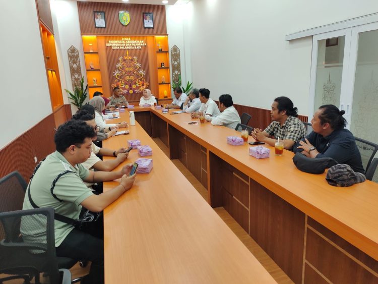 Kapolsek Sabangau Polresta Palangka Raya menghadiri undangan koordinasi yang digelar Dinas Pariwisata Kota Palangka Raya di Aula Dinas Pariwisata, Jalan Tjilik Riwut Km. 2,5, Kota Palangka Raya.