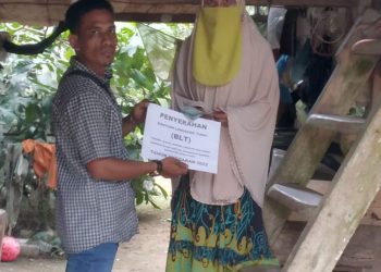 Penyaluran Bantuan Langsung Tunai (BLT) Dana Desa tahun 2025 di Gampong Blang Manyak, Kecamatan Sawang, Aceh Utara.