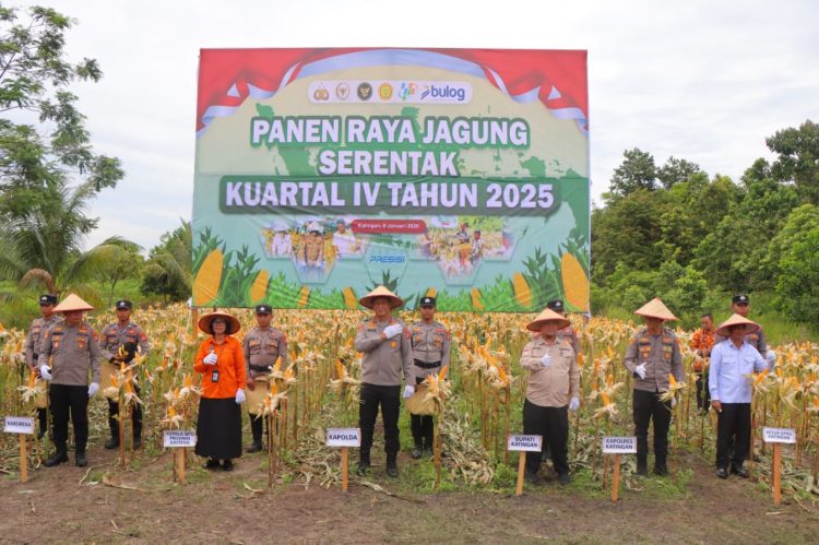 Kegiatan di Kabupaten Katingan dihadiri Kapolda Kalimantan Tengah Irjen Pol Iwan Kurniawan, S.I.K., M.Si., beserta pejabat utama Polda Kalteng, yang disambut langsung oleh Kapolres Katingan AKBP Chandra Ismawanto, S.I.K., bersama jajaran pejabat utama Polres Katingan.