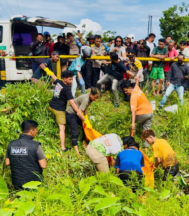 Informasi penemuan mayat tersebut pertama kali diterima sekitar pukul 13.20 WIB. Menindaklanjuti laporan warga, Piket SPKT Polresta Palangka Raya bersama piket fungsi dan Piket Polsek Sabangau segera mendatangi tempat kejadian perkara (TKP) untuk melakukan penanganan awal.