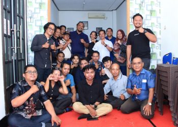 diskusi santai bertajuk ngopi bareng insan pers yang digelar bersama para jurnalis di Kota Palangka Raya, Kamis (15/1/2025).