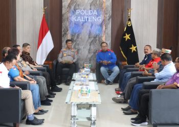 Kapolda Kalimantan Tengah (Kalteng) Irjen Pol Iwan Kurniawan, S.IK., M.Si. menerima kunjungan audiensi perwakilan Serikat Pekerja atau Buruh Provinsi Kalteng, di Lobi Utama Mapolda setempat, Selasa (20/1/2026) siang.