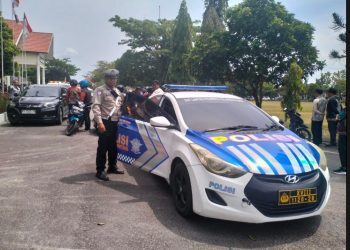 Personel Satuan Lalu Lintas (Satlantas) Polresta Palangka Raya melaksanakan pengawalan rombongan jenazah almarhum Dr. Ir. Mofit Saptono Subagio, M.P, Wakil Wali Kota Palangka Raya periode 2013–2018, pada Kamis (22/1/2026) siang.