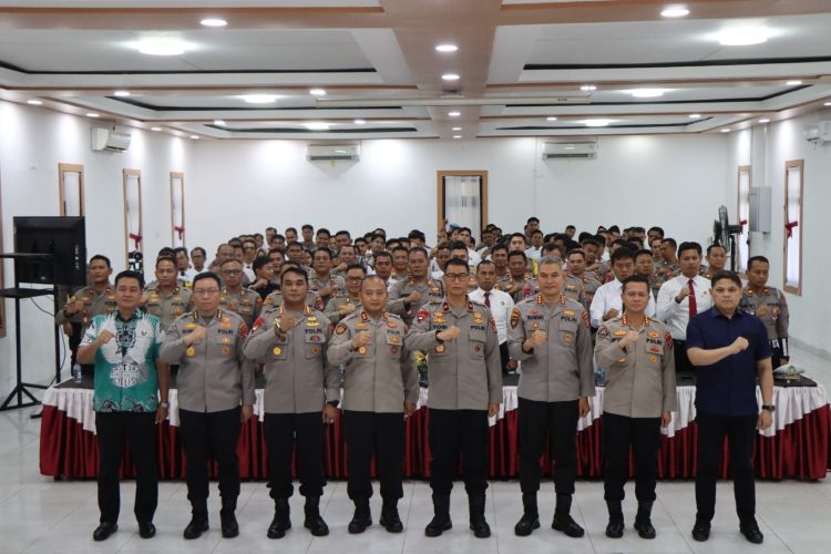 Wakapolda didampingi Dirreskrimsus, Dirresnarkoba, Dirsamapta, Dirpamobvit, Kabidhumas, serta Kabidkeu Polda Kalteng, dan disambut langsung oleh Kapolres Katingan AKBP Dodik Hartono, S.H., S.I.K., M.H., bersama para pejabat utama Polres Katingan. Jumat (30/01/2026) pagi.