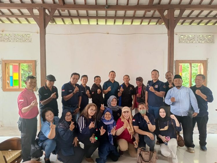 Kegiatan silaturahmi Dewan Pimpinan Wilayah (DPW) Persatuan Wartawan Duta Pena Indonesia (PWDPI) Jawa Tengah bersama Dewan Pimpinan Cabang (DPC) PWDPI Kabupaten Kendal dan DPC PWDPI Kota Semarang.