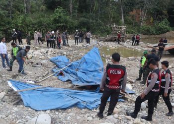 Kegiatan penertiban ini dipimpin langsung oleh Kabag Ops Polres Nagan Raya KOMPOL Rafi Darmawan, S.E., M.Si., sebagai bentuk komitmen Polri dalam penegakan hukum serta perlindungan lingkungan hidup, khususnya kawasan hutan di Kecamatan Beutong.