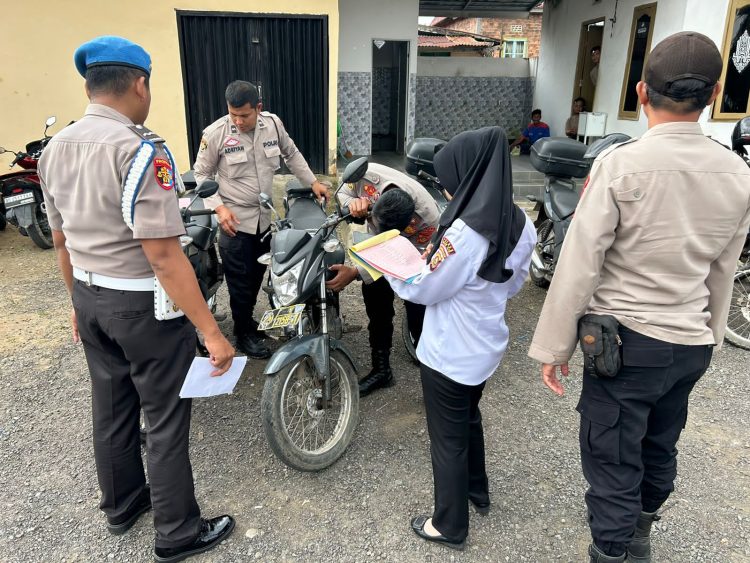 Bag Logistik Polres Ogan Ilir melaksanakan kegiatan supervisi dan pemeriksaan di Polsek Pemulutan, Rabu (11/2/2026).