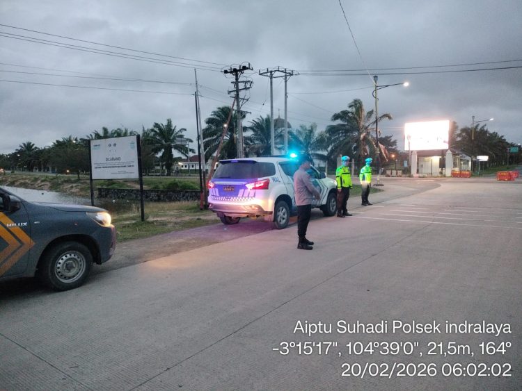 Polsek Indralaya melaksanakan kegiatan patroli hunting guna mengantisipasi balap liar serta potensi tindak pidana lainnya di wilayah hukumnya.
