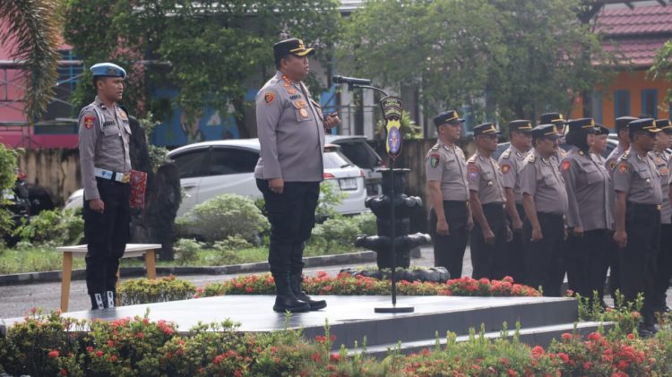 Kapolresta Palangka Raya Kombes Pol Dedy Supriadi, S.I.K., M.H., memimpin apel kesiapsiagaan personel