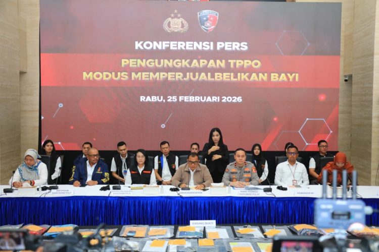 Konferensi pers di Lobby Gedung Bareskrim, Rabu (25/2/2026).