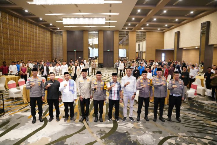 Polda Sumatera Selatan memperkuat strategi kolaborasi preventif dengan generasi muda melalui kegiatan buka puasa bersama Organisasi Kepemudaan (OKP), Cipayung Plus, dan mahasiswa se-Sumatera Selatan di Hotel Harper Palembang, Senin (pukul 17.30 WIB).