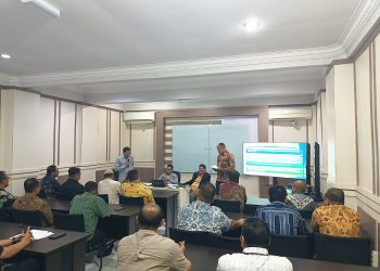 Kegiatan ini dibuka secara resmi oleh Bupati Nagan Raya, DR. TR. Keumangan, S.H., M.H., di Gedung Program Magister Manajemen Universitas Syiah Kuala, Darussalam, Banda Aceh, Sabtu (28/2/2026).