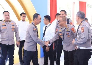 Kapolda Sumatera Selatan, Irjen Pol Dr. Sandi Nugroho, S.I.K., S.H., M.Hum., menghadiri secara langsung Rapat Koordinasi Lintas Sektoral (Rakor Linsek) Bidang Operasional Kesiapan Operasi Ketupat 2026 yang dipimpin Kapolri di STIK Lemdiklat Polri, Jakarta, Senin (2/3/2026).
