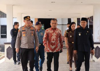 Rapat yang digelar pada Selasa, 03 Maret 2026, pukul 11.00 WIB bertempat di Gedung Rapat DPRD Kab. Seruyan ini mengagendakan Penyampaian Hasil Reses DPRD Kab. Seruyan Masa Persidangan II Tahun Sidang 2025-2026.