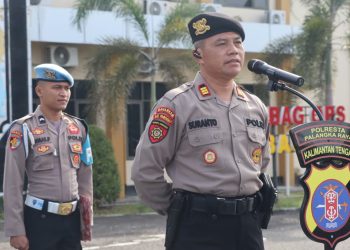Kasatpamobvit Polresta Palangka Raya, Polda Kalteng, AKP Suranto berkesempatan untuk memimpin apel pagi yang digelar pada kesatuannya, Jalan Tjilik Riwut, Kota Palangka Raya, Kalimantan Tengah, Selasa (3/3/2026) pagi.