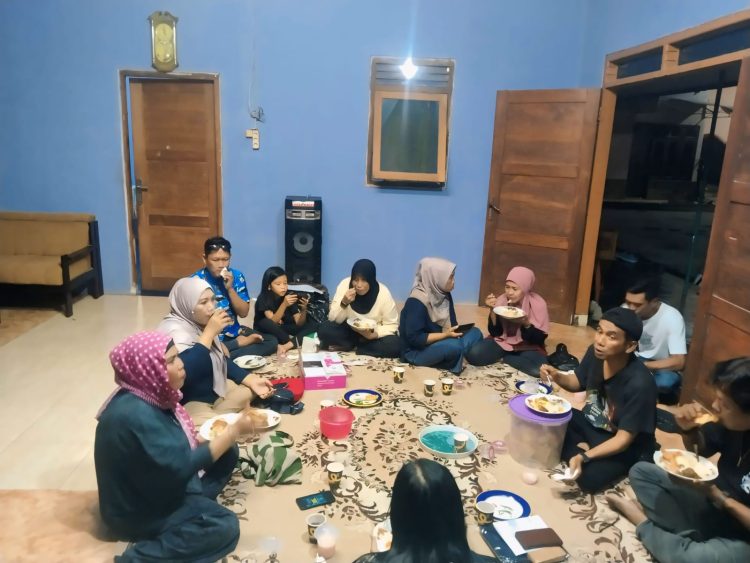 Peresmian dilakukan langsung oleh Ketua PWDPI, Ari CP, dan dirangkaikan dengan kegiatan buka puasa bersama jajaran pengurus serta anggota.