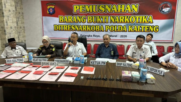 Direktur Reserse Narkoba Polda Kalteng, Kombes Pol. Slamet Ady Purnomo, mewakili Kapolda Irjen Pol Iwan Kurniawan, mengatakan pemusnahan barang bukti tersebut dilaksanakan pada Rabu (4/3/2026) pukul 10.00 hingga 11.00 WIB di Ruang Rapat Ditresnarkoba Polda Kalteng, Jalan Tjilik Riwut Km 1, Palangka Raya.