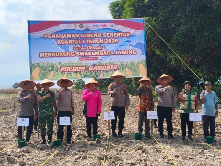Kegiatan tersebut dipimpin langsung oleh Wakapolres Samosir Kompol Briston A. M. Napitupulu, S.T., S.I.K. pada Sabtu (7/3/2026) sekitar pukul 14.30 WIB di Dusun III, Desa Simarmata, Kecamatan Simanindo, Kabupaten Samosir.