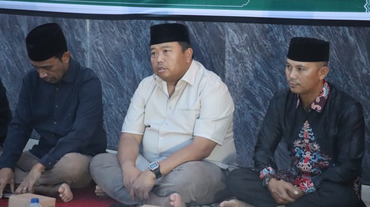 Kapolresta Palangka Raya, Polda Kalteng, Kombes Pol. Dedy Supriadi, S.I.K., M.H. menghadiri peringatan Nuzulul Qur'an dan buka puasa bersama yang digelar oleh Pemerintah Kota untuk menyemarakkan Bulan Ramadhan pada wilayahnya.
