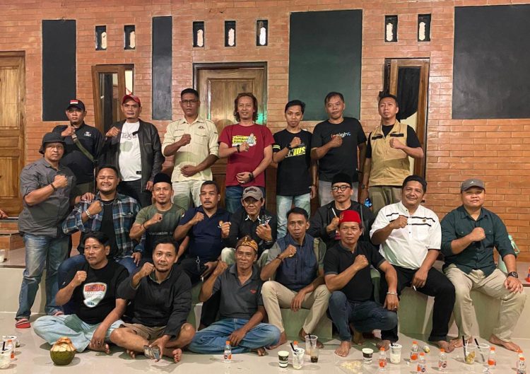 Persatuan Wartawan Intermedia Nusantara (Perwira) Kabupaten Purbalingga menggelar kegiatan buka puasa bersama dengan para jurnalis yang tergabung dalam wadah Perwira.
