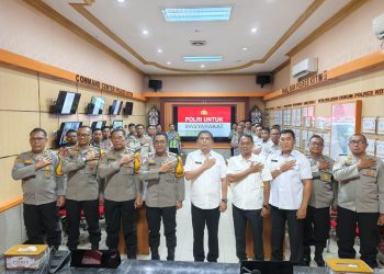 Tim Inspektorat Pengawasan Daerah (Itwasda) Polda Kalimantan Tengah yang di pimpin oleh Kombes Pol Andiyatna,S.I.K.,M.M dan di dampingi oleh Waka Polres Kotim Kompol Christian Maruli Tua Siregar, S.I.K.,M.M. melaksanakan kegiatan Audit Tertentu Pengawasan Operasi Ketupat Telabang di jajaran Polres.
Selasa pagi ( 17/03/26).