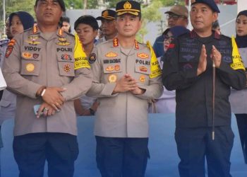 Komandan Satuan Brigade Mobil Polda Kalimantan Tengah menghadiri kegiatan pelepasan program Mudik Gratis Angkutan Lebaran 1447 H yang digelar di Bundaran Besar Palangka Raya, Rabu (18/3/2026).