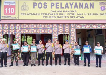 Kapolda Kalimantan Tengah (Kalteng) Irjen Pol Iwan Kurniawan, S.I.K., M.Si. melakukan kunjungan ke Pos Pelayanan (Posyan) Bundaran Sanggu Polres Barito Selatan, Senin (23/3/2026) siang.