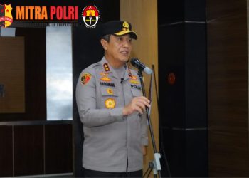 Kegiatan tersebut dipimpin langsung oleh Kapolda Sulsel, Irjen Pol. Djuhandhani Rahardjo Puro, S.H., M.H., didampingi Wakapolda Sulsel Brigjen Pol. Nasri, S.I.K., M.H., serta diikuti para Pejabat Utama dan seluruh jajaran personel Polda Sulsel.