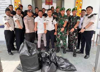 Polsek Bukit Batu turut bersinergi mengikuti kegiatan razia di Lembaga Pemasyarakatan (Lapas) Kelas IIA Palangka Raya.