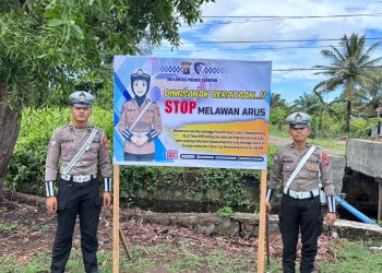 Satuan Lalu Lintas (Satlantas) Polres Seruyan melaksanakan kegiatan pemasangan spanduk himbauan Kamseltibcarlantas pada Selasa (7/4/2026) sekitar sejumlah titik rawan dan strategis di wilayah Kota Kuala Pembuang.