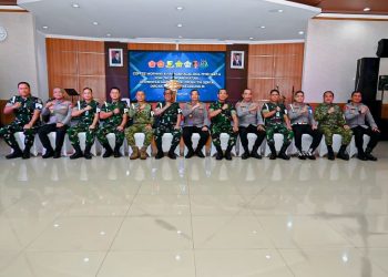Pusat Polisi Militer (POM) TNI bersama Divpropam Polri menggelar Coffee Morning & Halal Bihalal Idul Fitri 1447 H guna memperkuat sinergitas dan soliditas antar institusi.