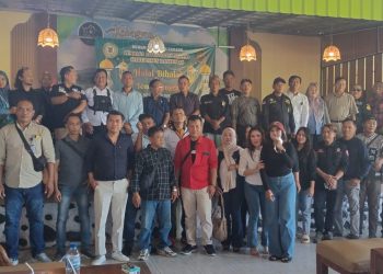 Kegiatan ini digelar di Kedai Rumah Makan Kabagyan, Desa Rawa Salak, Wiradadi, Kecamatan Sukaraja, Kabupaten Banyumas, dan dihadiri pengurus serta anggota LIN, perwakilan media, LSM, serta aparat kewilayahan.