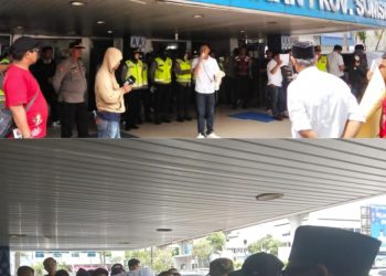 Senin (13/4/2026), Lembaga Pemerhati Kebijakan menggelar aksi di kantor dinas, menyoroti dugaan pengendapan Dana BOS yang seharusnya meringankan biaya pendidikan.