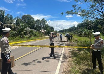 Personel Satuan Lalu Lintas (Satlantas) Polres Seruyan melaksanakan kegiatan pengecekan kondisi jalan pada titik-titik rawan kecelakaan di sepanjang Jalan Jenderal Sudirman KM 91 wilayah hukum Polres Seruyan, Kabupaten Seruyan, Provinsi Kalimantan Tengah, pada Kamis (16/4/2026mulai pukul 11.00 WIB hingga selesai.