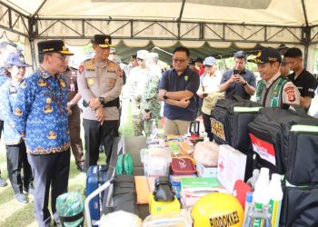 Polda Kalimantan Tengah (Kalteng) menggelar apel gelar pasukan dan sarana prasarana dalam rangka kesiapan penanggulangan kebakaran lahan dan hutan (Karhutla) Tahun 2026, bertempat di Lapangan Barigas, Mapolda setempat, Jumat (17/4/2026).