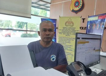 Marjoni Abdul Thaleb saat melaporkan pencatutan namanya ke Polresta Banda Aceh, Sabtu (18/4). (Foto: Ist)
