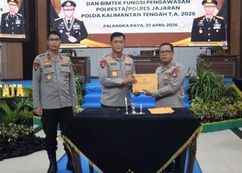 Kapolda Kalimantan Tengah (Kalteng) Irjen Pol Iwan Kurniawan, S.IK., M.Si. memimpin langsung Taklimat Akhir Audit Kinerja Tahap I Itwasda aspek perencanaan dan pengorganisasian Tahun 2026, di Gedung Graha Bhayangkara, Mapolda setempat, Rabu (22/4/2026).