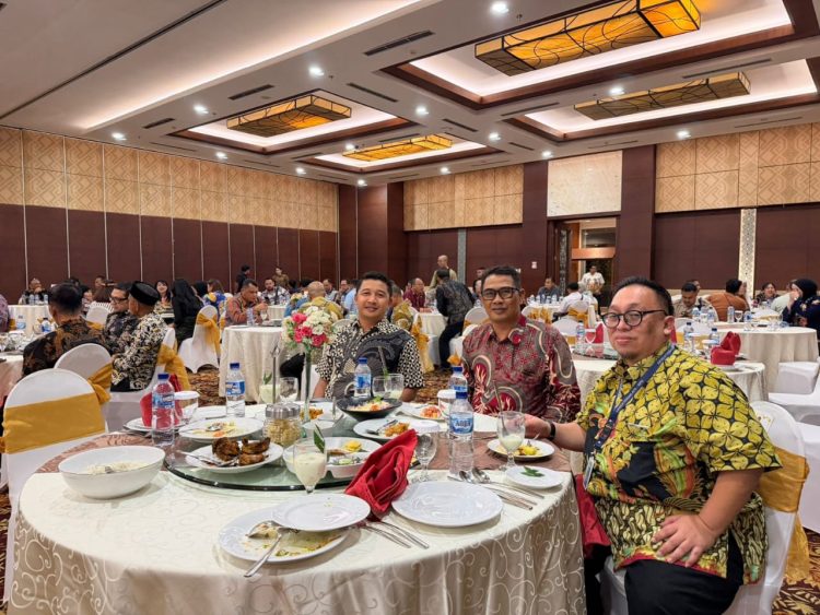 Kegiatan tersebut dihadiri oleh Wakil Ketua Komisi II DPR RI Dede Yusuf Macan Effendi beserta rombongan, Wakil Menteri ATR/BPN Ossy Dermawan, perwakilan Pemerintah Provinsi Kalimantan Tengah, serta unsur Forkopimda dan instansi terkait lainnya.