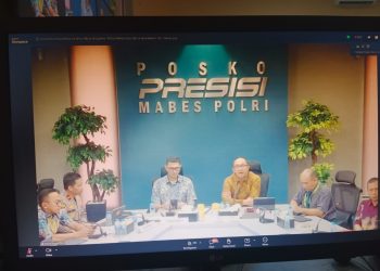 Jajaran Polres Seruyan mengikuti Zoom Meeting Sosialisasi Quick Wins Akselerasi Transformasi Polri Triwulan II 2026 di Aula Vicon Wicaksana Laghawa, Jumat 24/4/2026 pukul 09.00 WIB.