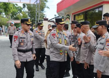 Wakapolda Kalimantan Tengah (Kalteng) Brigjen Pol Drs. Yosi Muhamartha melaksanakan kunjungan kerja ke Polres Sukamara dalam rangka memperkuat pengawasan serta meningkatkan kinerja personel di wilayah hukum Polres Sukamara. 