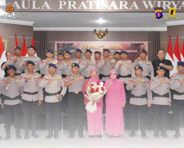 Wadanyon C Pelopor Mujiono resmi menerima kenaikan pangkat setingkat lebih tinggi dari Ajun Komisaris Polisi (AKP) menjadi Komisaris Polisi (Kompol). Kenaikan pangkat pengabdian ini menjadi simbol apresiasi atas perjalanan panjang dan pengabdian tulus beliau selama bertugas.