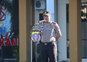 Wakapolresta Palangka Raya, Polda Kalteng, AKBP Moch. Isharyadi Fitriawan, S.I.K., M.M. saat memimpin apel pagi di kesatuannya, Jalan Tjilik Riwut Km, 3,5, Kota Palangka Raya, Kalimantan Tengah, Senin (4/5/2026) pagi. 