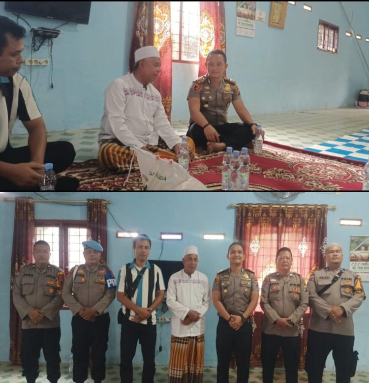 Kapolsek Na IX-X AKP Gunawan Sinurat berkunjung dan silaturahmi kepada Tokoh Agama (Toga) Tuan Guru Aek Merah H. Khalifa Abdul Soleh Ritonga, Senin (04/05/2026) sekitar pukul 11.00 WIB.